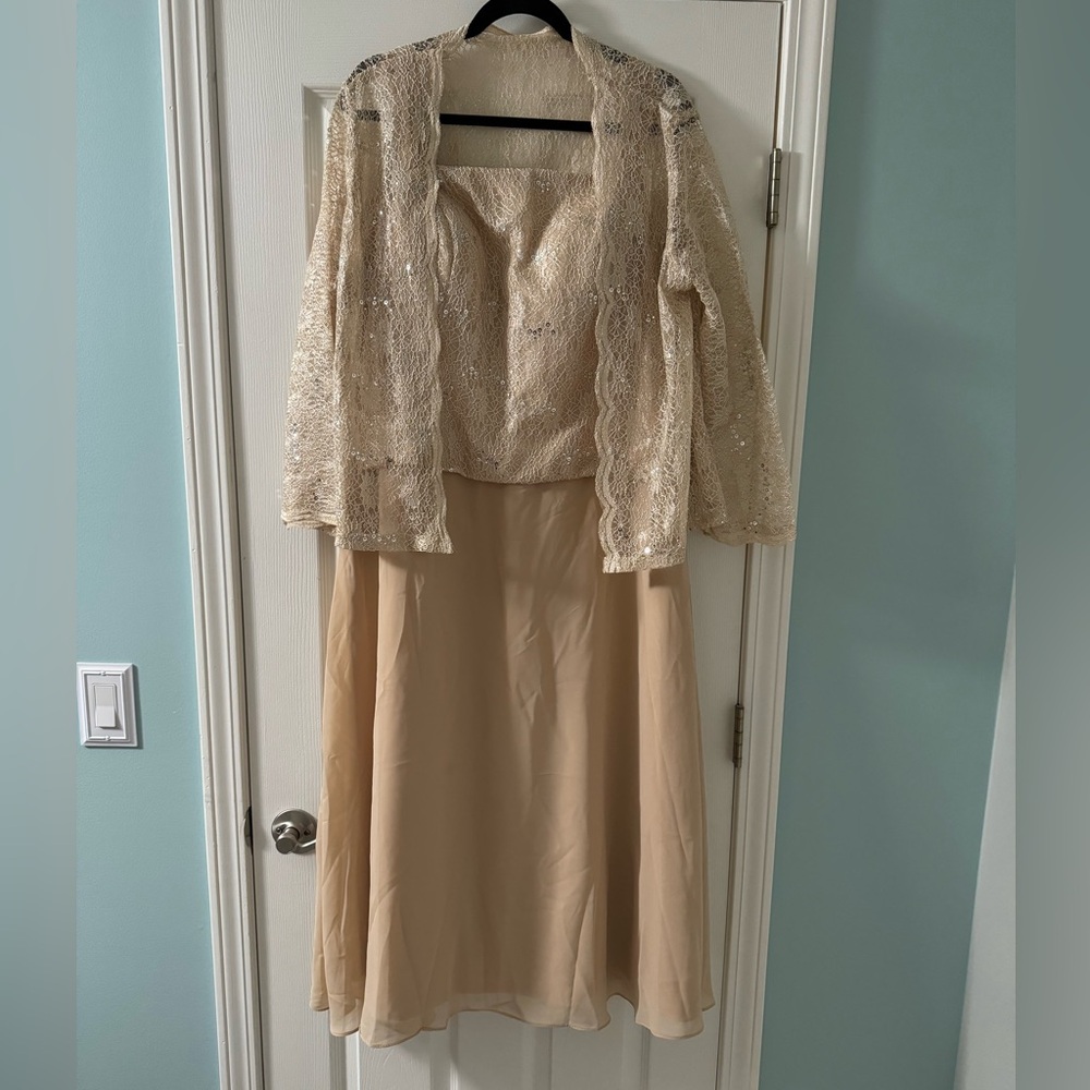 Women’s dress with Jacket. NWT